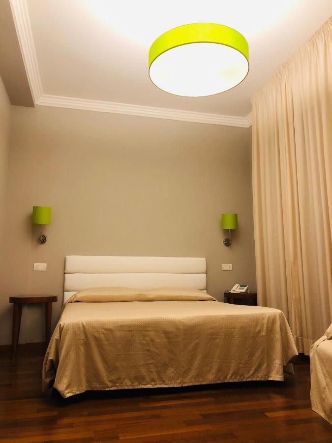 קיאנצ'נו טרמה Grand Hotel Ambasciatori Wellness & Spa מראה חיצוני תמונה